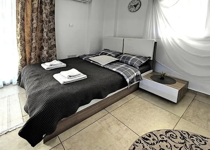 Royal Life Residence Apartments