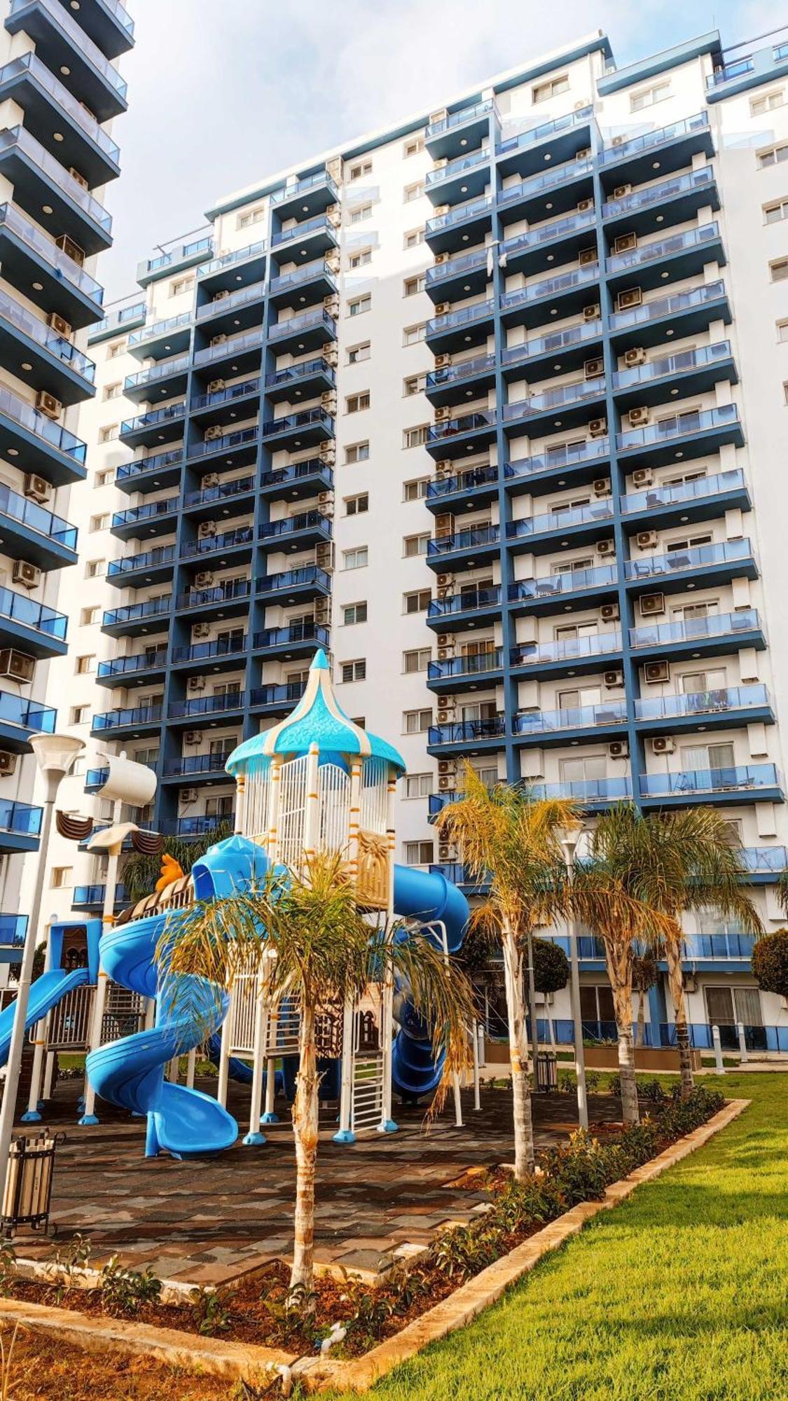 Royal Life Apartment